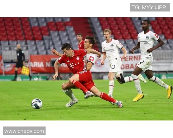 世界杯激战巴萨绝杀莱比锡全场沸腾战术解析与精彩瞬间回顾