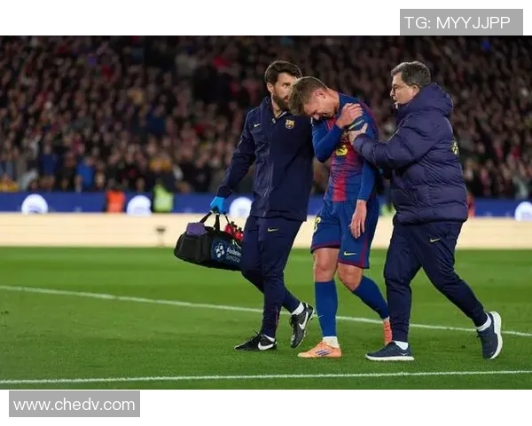 欧联杯惊天冷门马竞3-0巴萨争议判罚引发全场热议