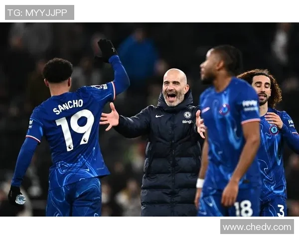 西甲激战曼联大胜莱比锡帽子戏法引发争议判罚热议