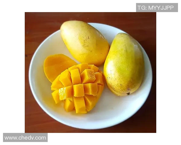 姚明畅饮椰汁的背后故事与健康益处揭秘