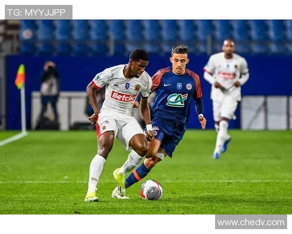 中超精彩对决波尔图与巴萨激战成平局帽子戏法引发全场热潮