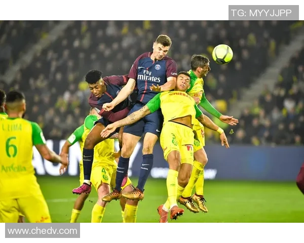 中超激战巴黎圣日耳曼狂胜多特蒙德神扑瞬间引发全场热潮解析 中超激战巴黎圣日耳曼狂胜多特蒙德神扑瞬间引发全场热潮解析