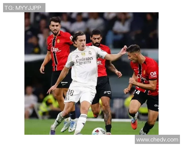 世界杯激战皇马与本菲卡0比0平局神扑时刻震撼全场十大精彩进球回顾