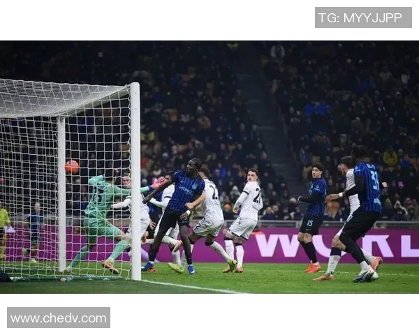 国王杯激战：里昂与国米战成平局红牌争议引发全场热议与十大精彩进球回顾