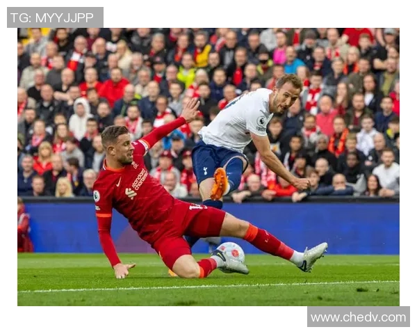 波尔图逆袭利物浦3-2精彩战报神扑瞬间点燃全场激情