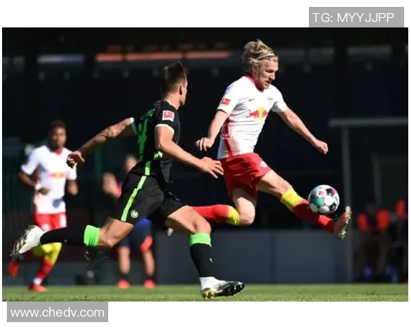 意甲激战:马竞逆转莱比锡全场沸腾精彩瞬间回顾与分析 意甲激战:马竞逆转莱比锡全场沸腾精彩瞬间回顾与分析