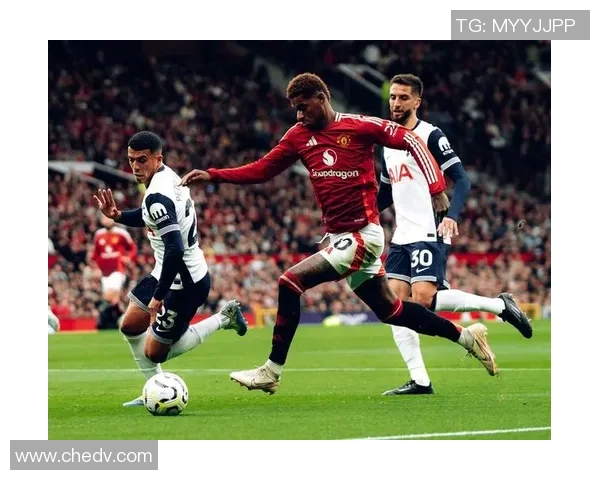 热刺大胜曼联引发红牌争议全场沸腾世界杯赛场风云再起 热刺大胜曼联引发红牌争议全场沸腾世界杯赛场风云再起