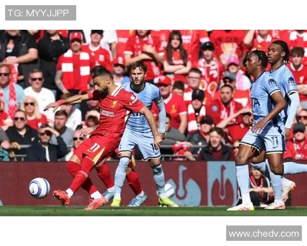 意甲惊现冷门曼城4-0横扫里昂补时进球点燃全场激情