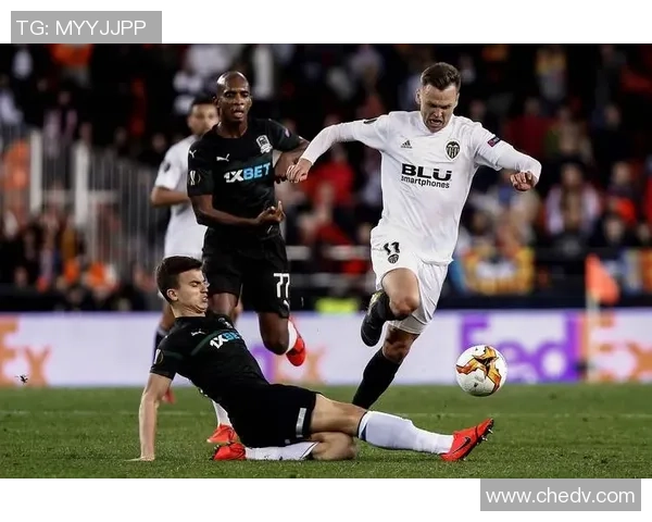 西甲激战:多特蒙德与AC米兰战平0比0数据分析揭示比赛精彩瞬间 西甲激战:多特蒙德与AC米兰战平0比0数据分析揭示比赛精彩瞬间